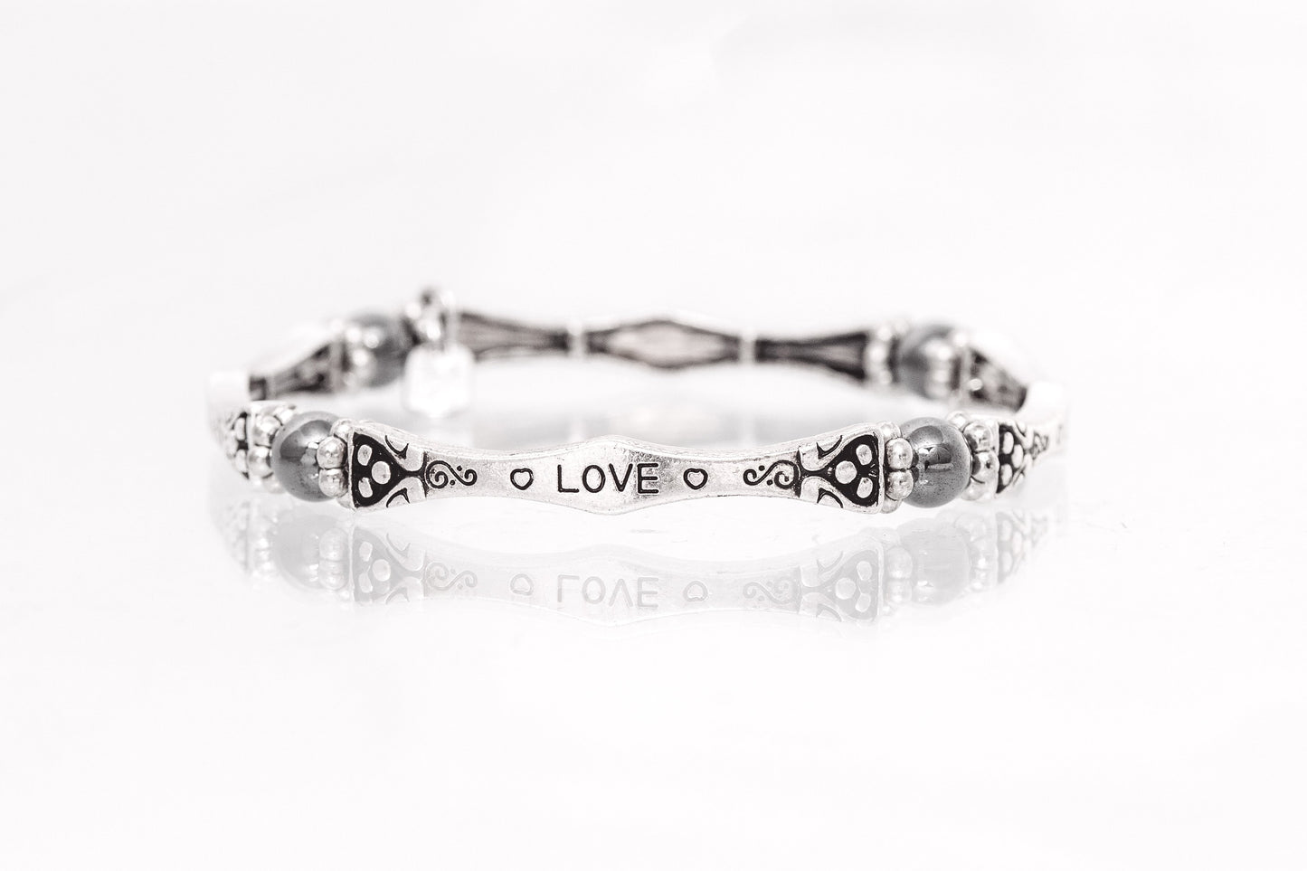 LOVE -ajatuskoru (A2)